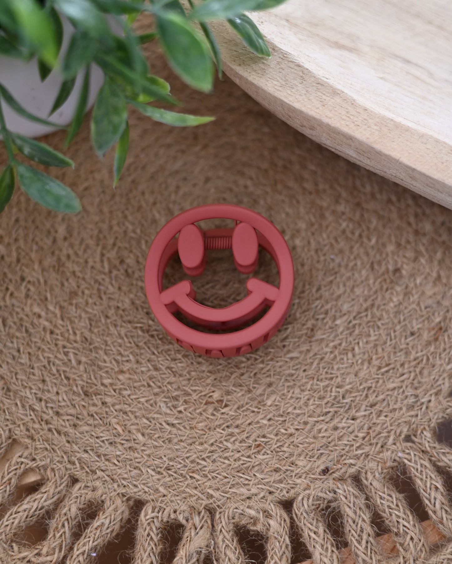 Smiley Claw