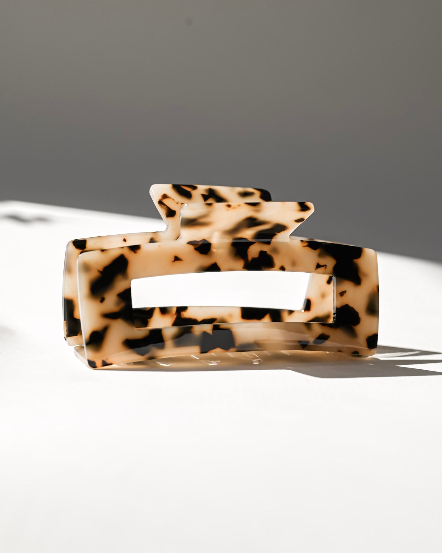Hickory Basics Claw // Eco-Conscious