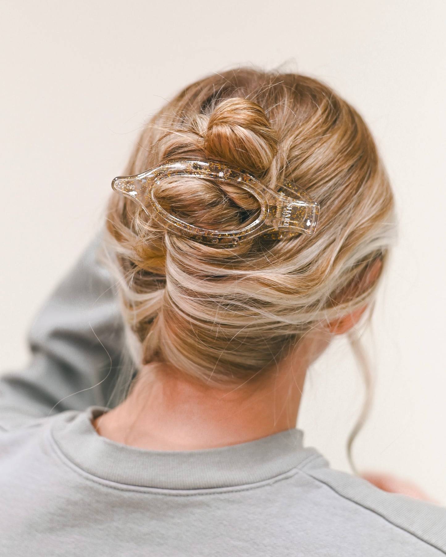 Golden Flakes Lay Flat Wide