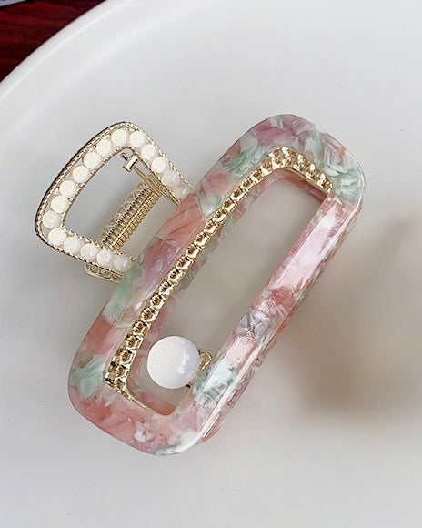 Glamorous Alloy Claw