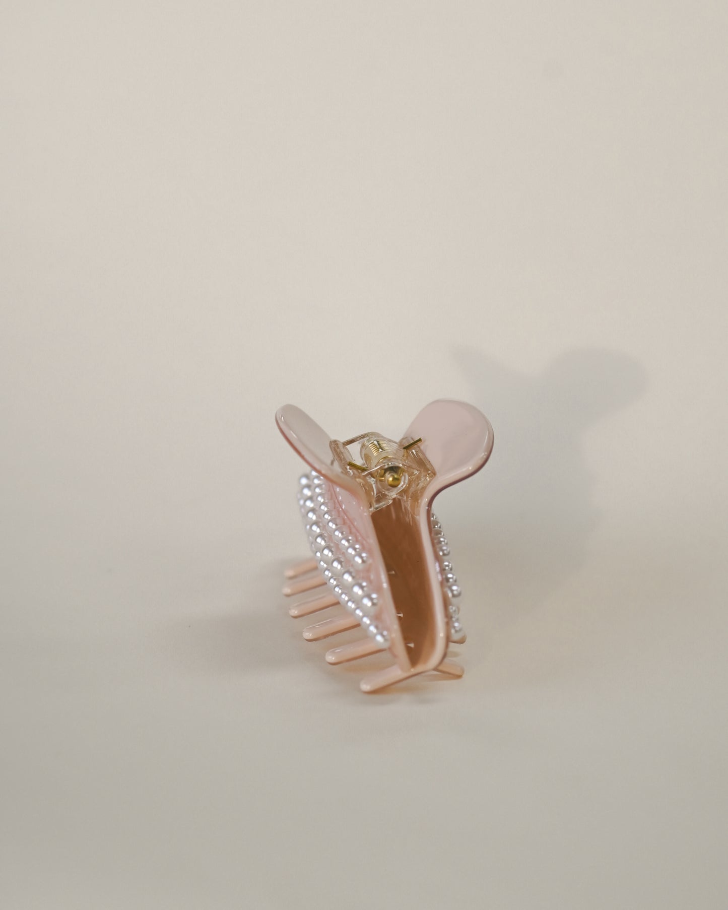 Midi Pink Pearl Clip