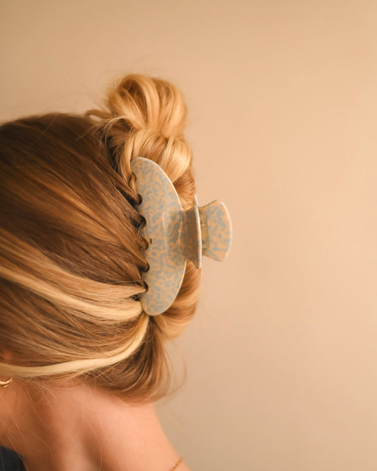 Blueberries & Cream Thin Luxe Claw // Eco Conscious