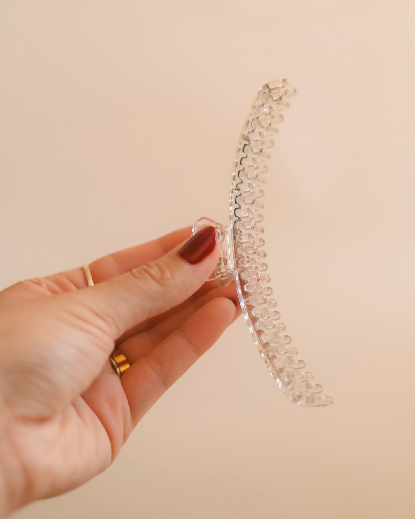 Translucent Mega Hold