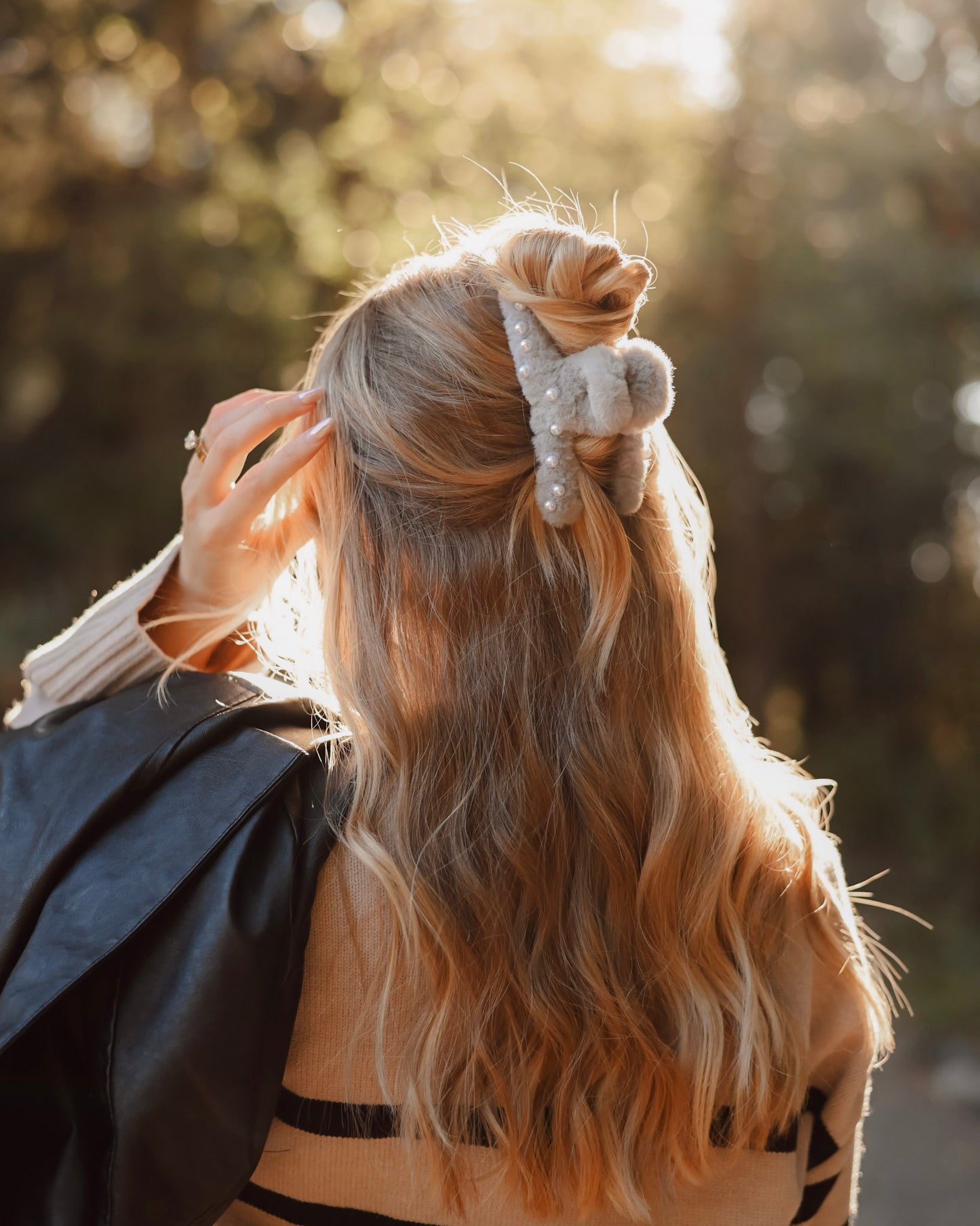 Plush & Pearls Claw Clip