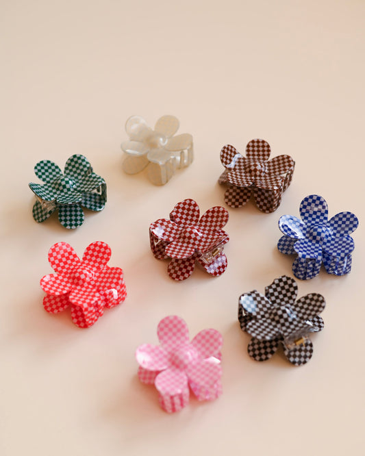 Checkered Daisy Claw Clip