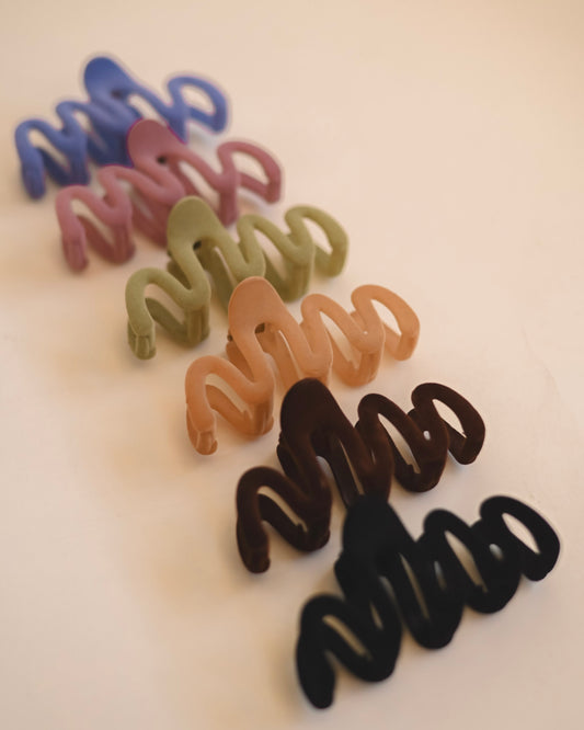 Velvet Squiggle Claw