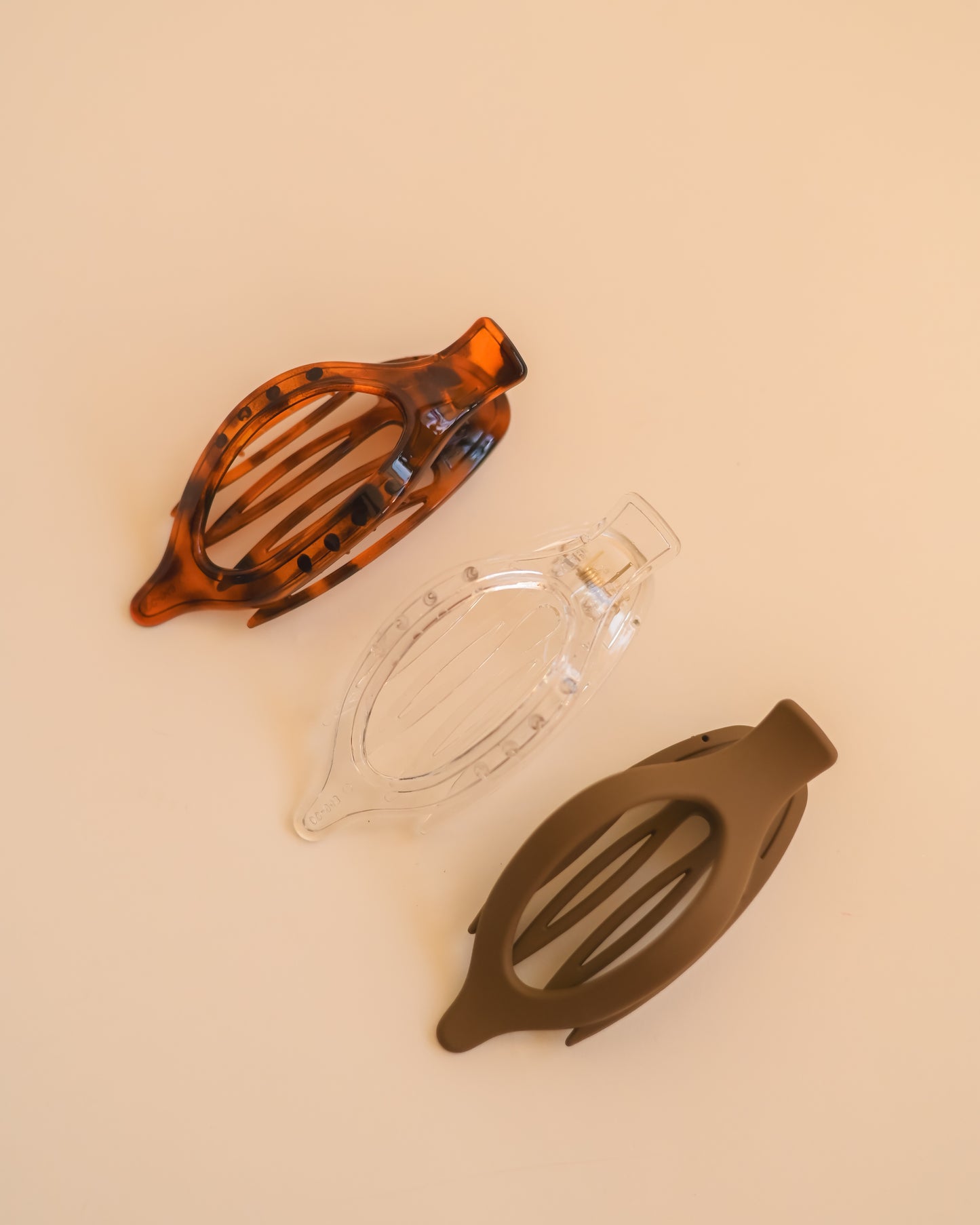 Must Have’s Lay Flat Wide Bundle