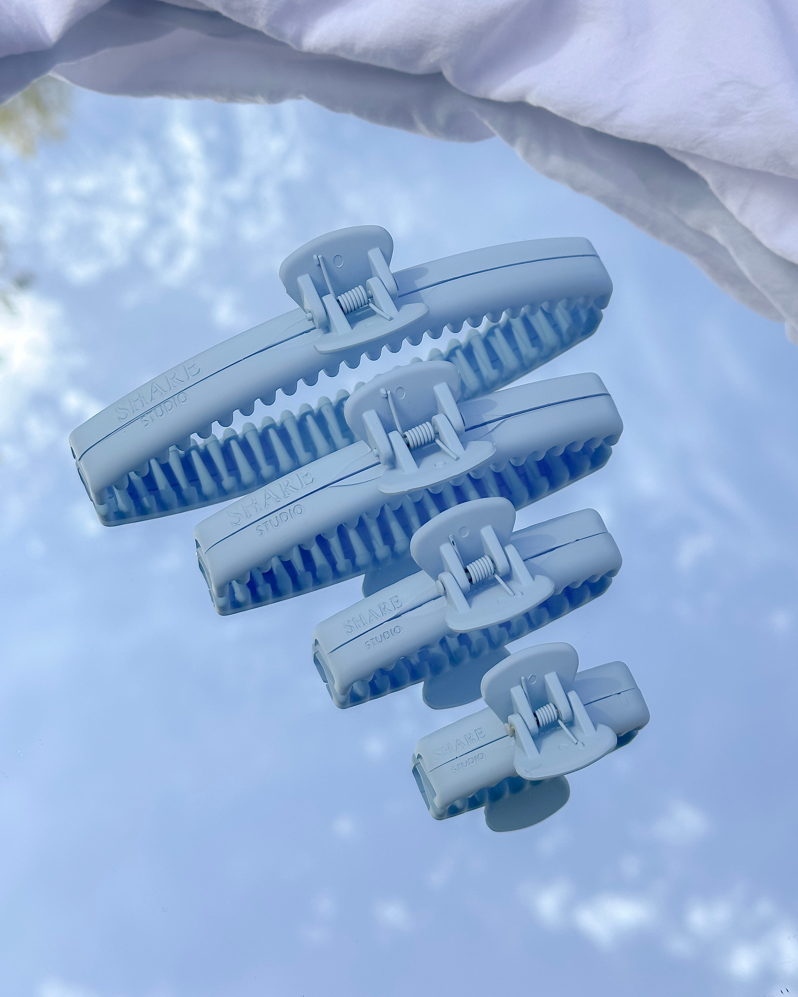 Sky Blue Mega Hold Claw Clip – Share Studio