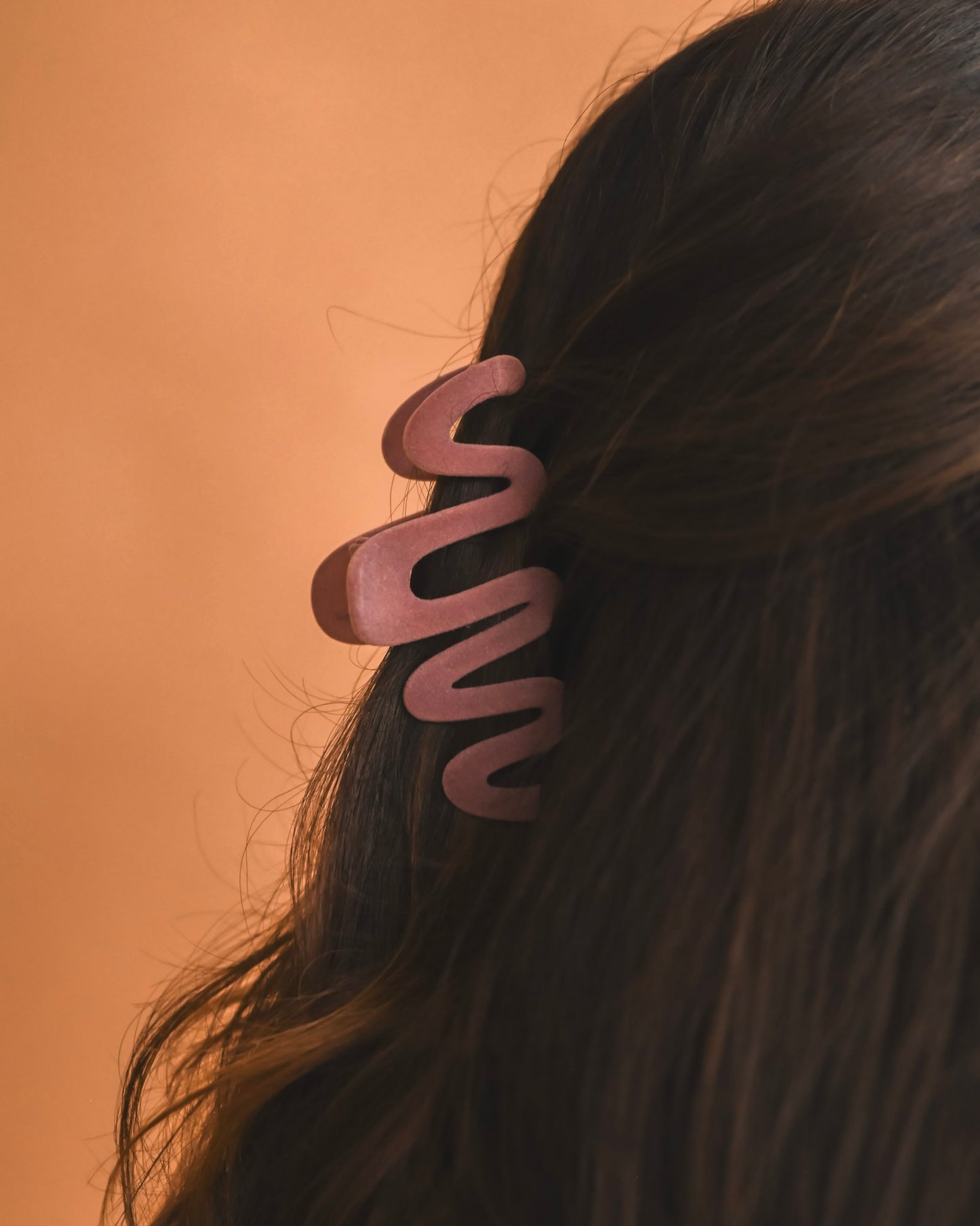 Velvet Squiggle Claw