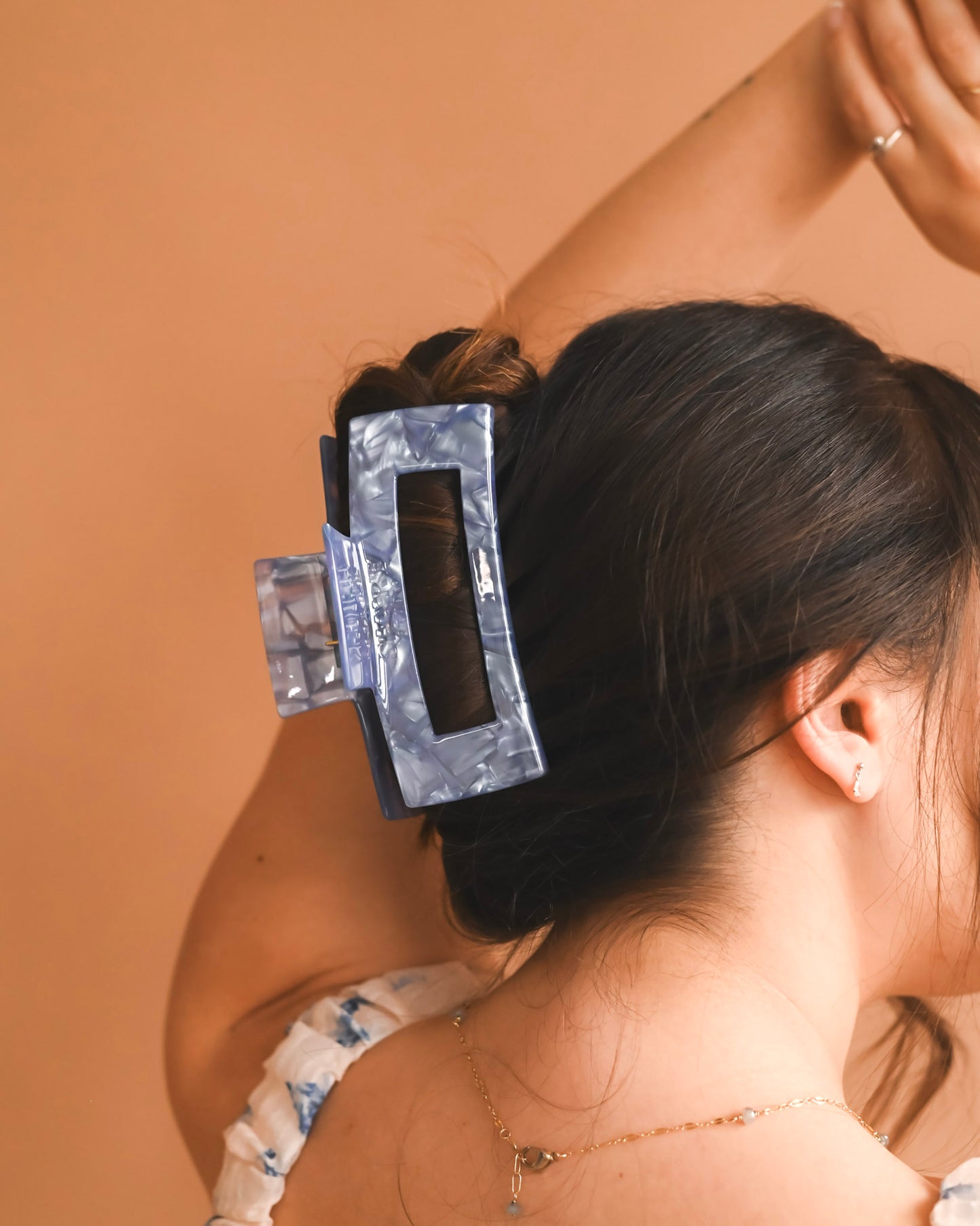 Periwinkle Dreams Jumbo Claw // Eco-Conscious