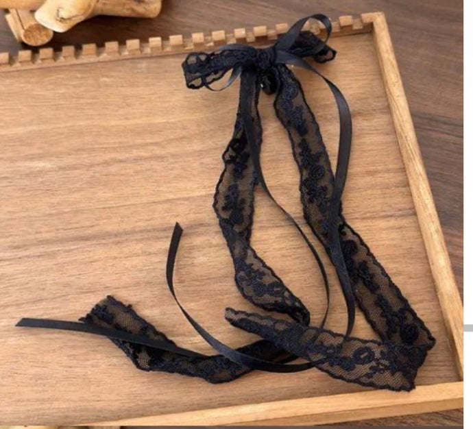 Lace Bow Clip