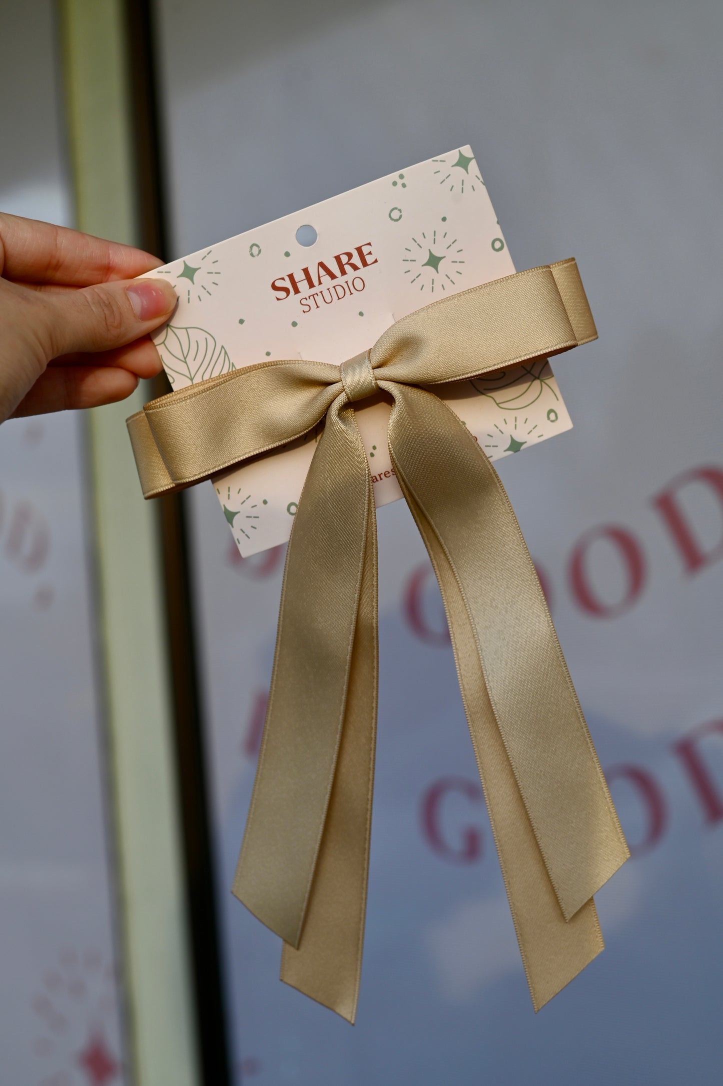 Double Layered Bow Hairpin