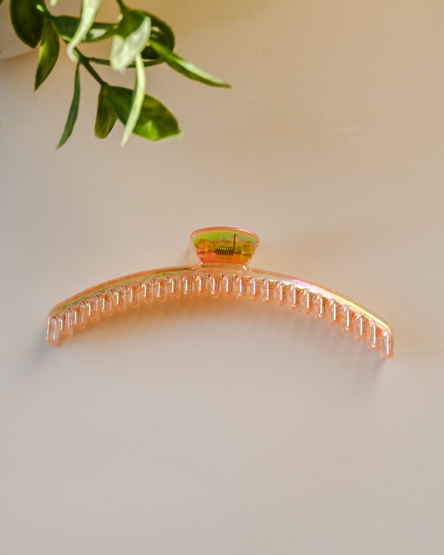 Peachy Iridescent Mega Hold Clip