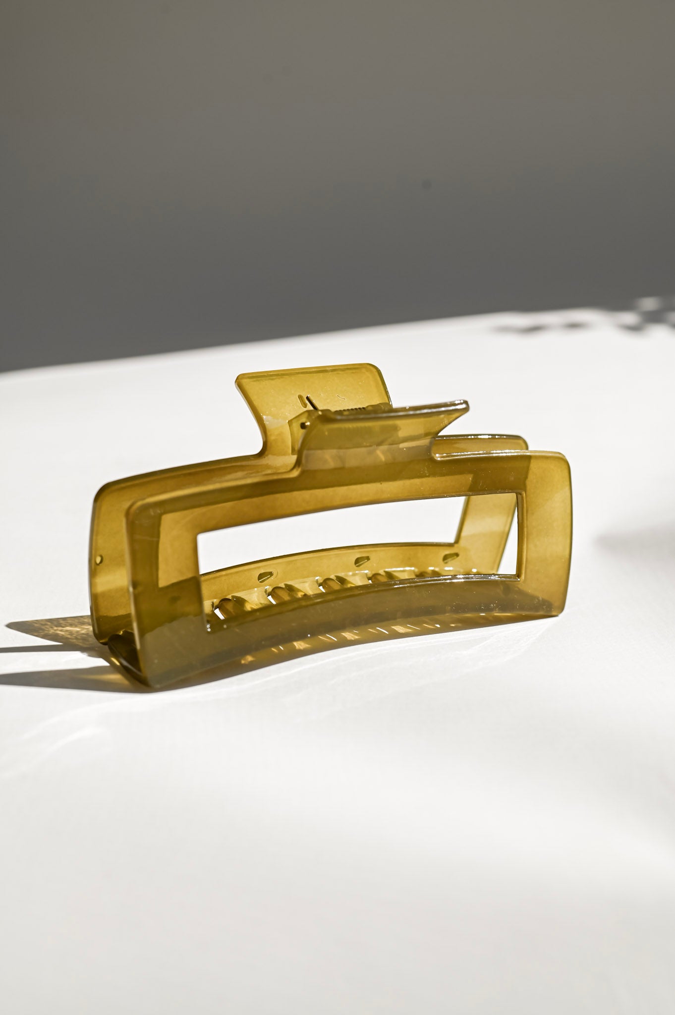 Jumbo Jelly Claw Clip
