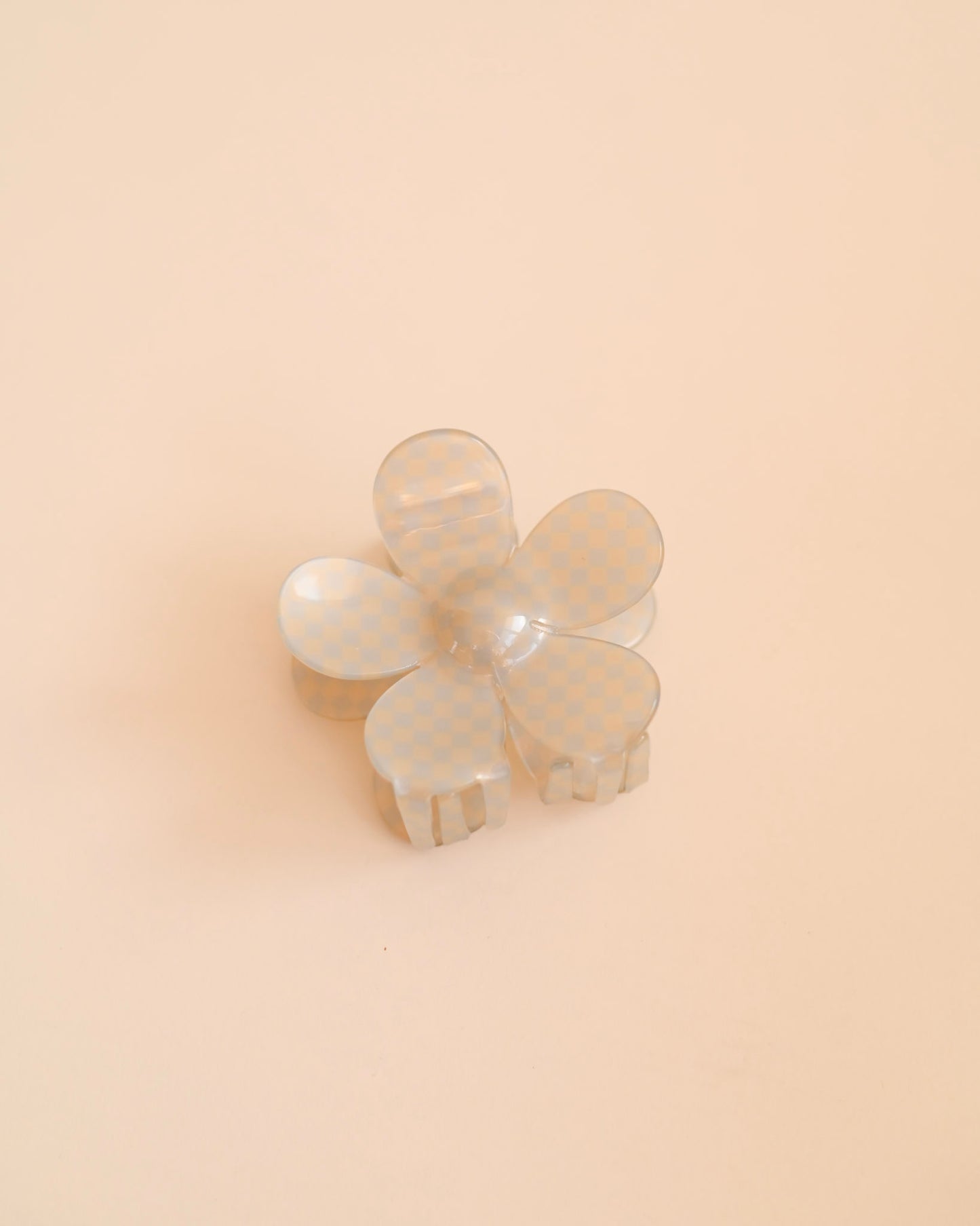 Checkered Daisy Claw Clip