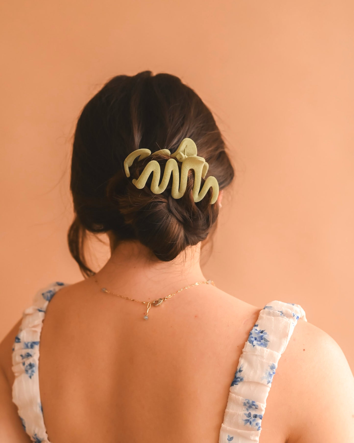 Velvet Squiggle Claw