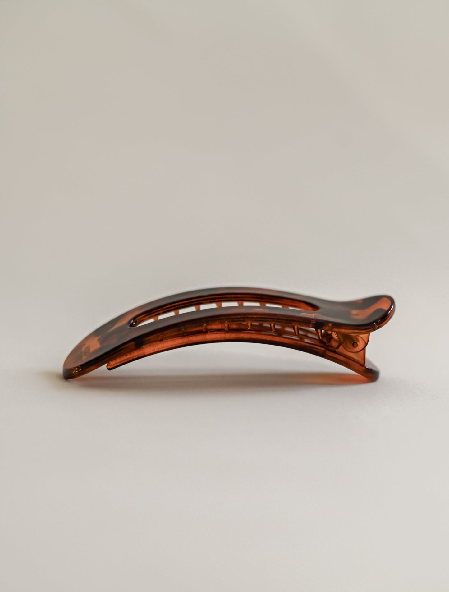 Amber Lay Flat