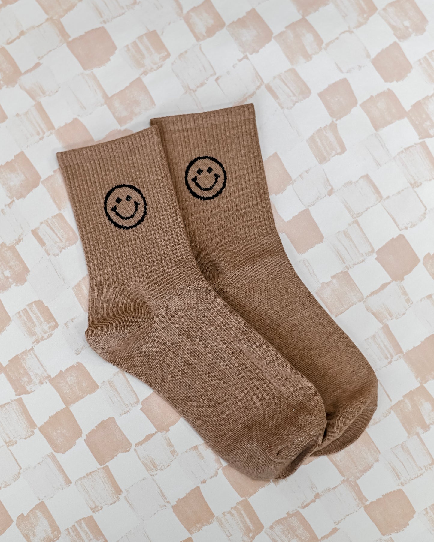 Basics Smiley Crew Socks