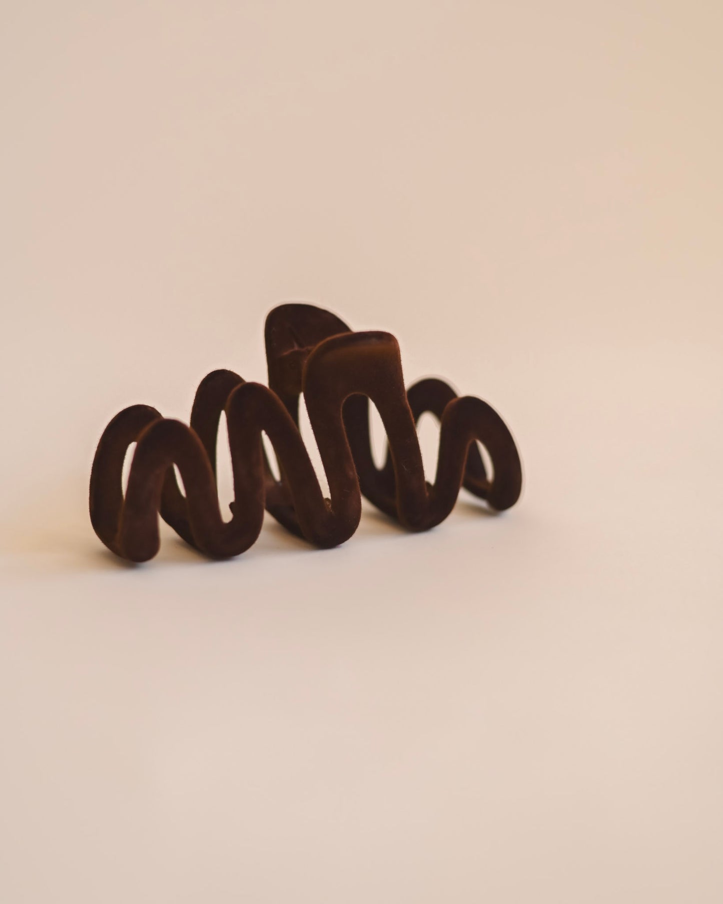 Velvet Squiggle Claw