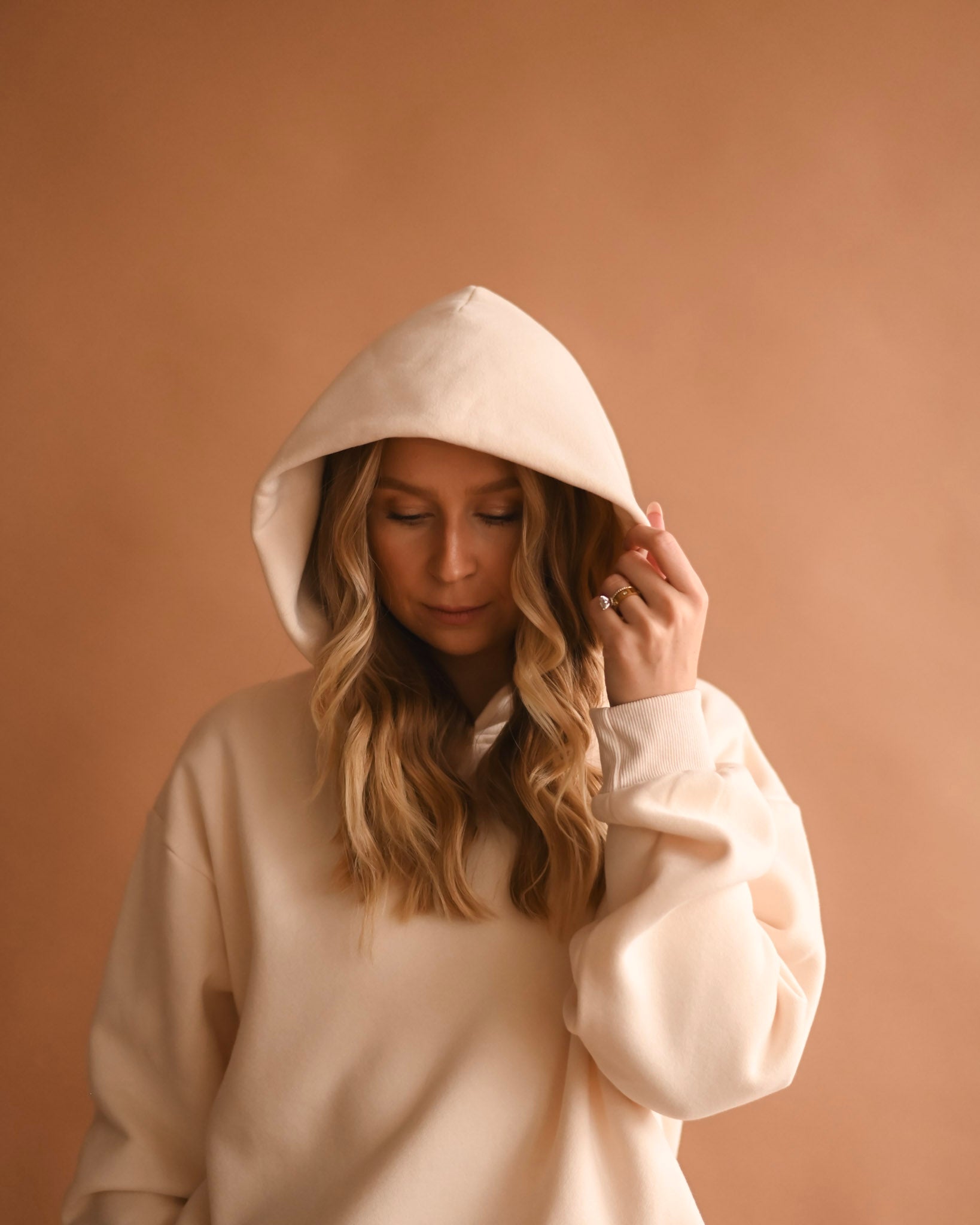 Cream Ultra Cozy Fleece // Hoodie – Share Studio
