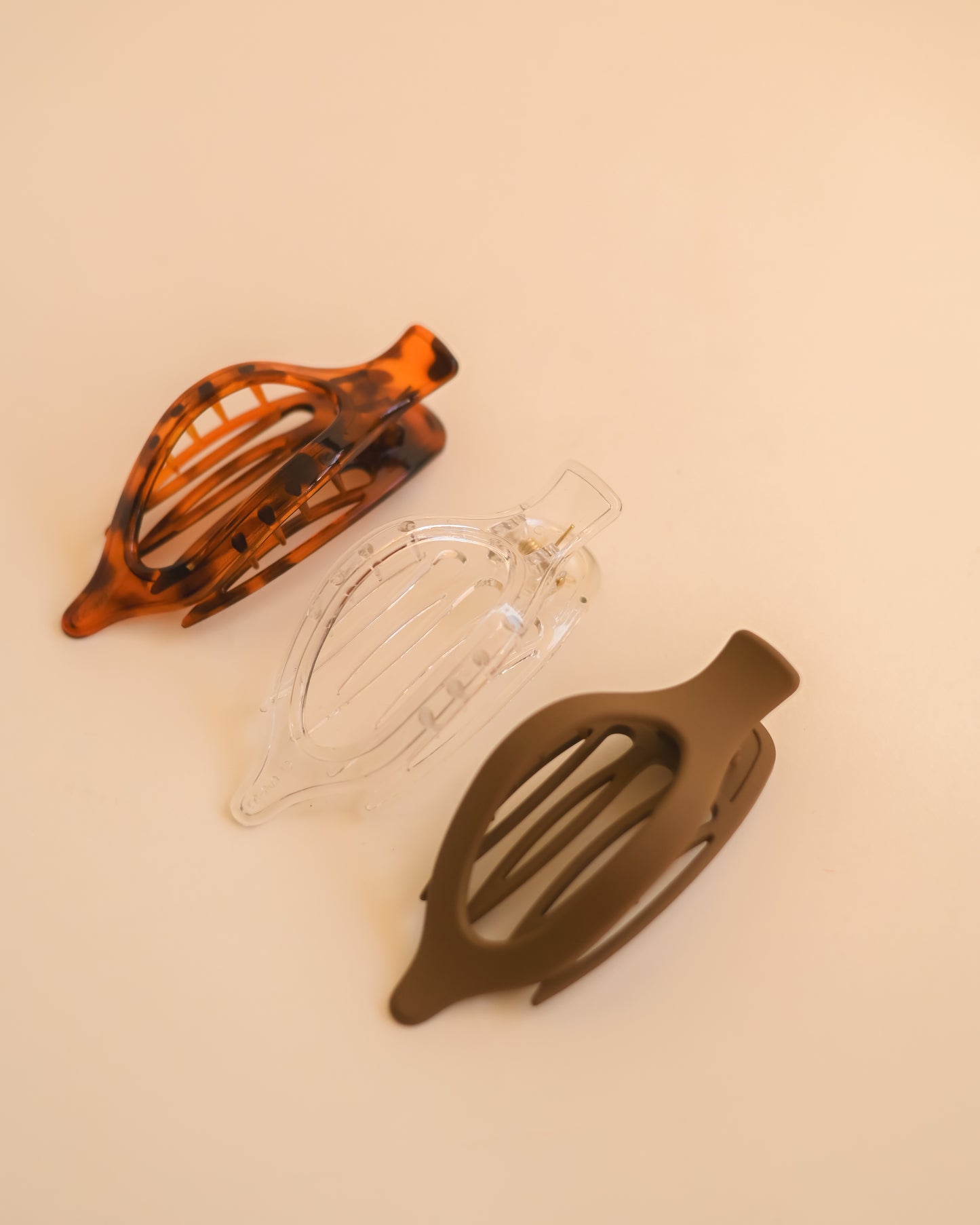 Must Have’s Lay Flat Wide Bundle