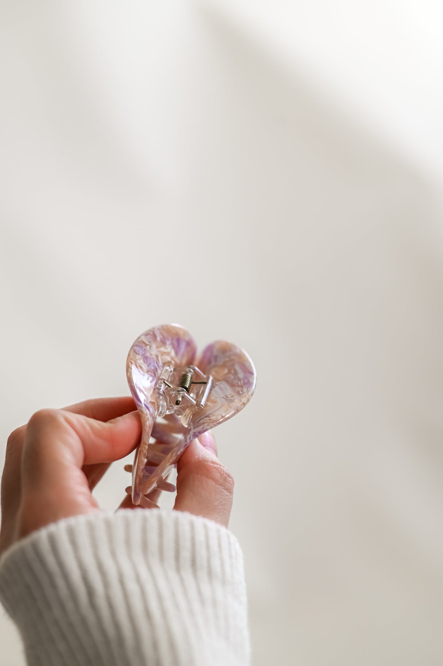 Mini Aura Claw Clip // Eco-Conscious