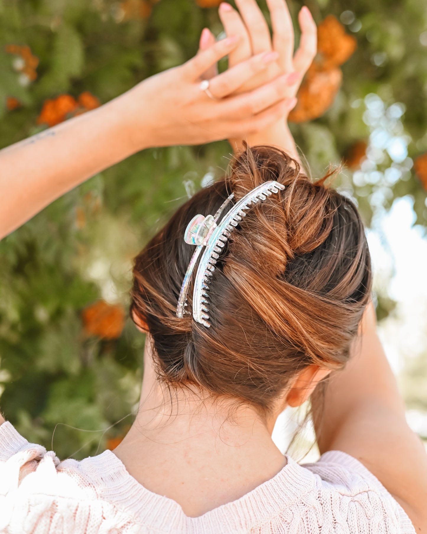 Iridescent Holographic Mega Hold Clip