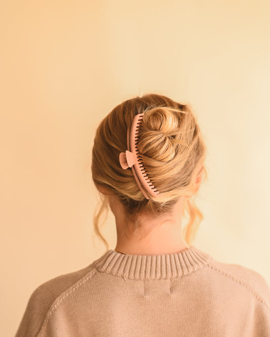 Charm Pink Mega Hold Claw Clip