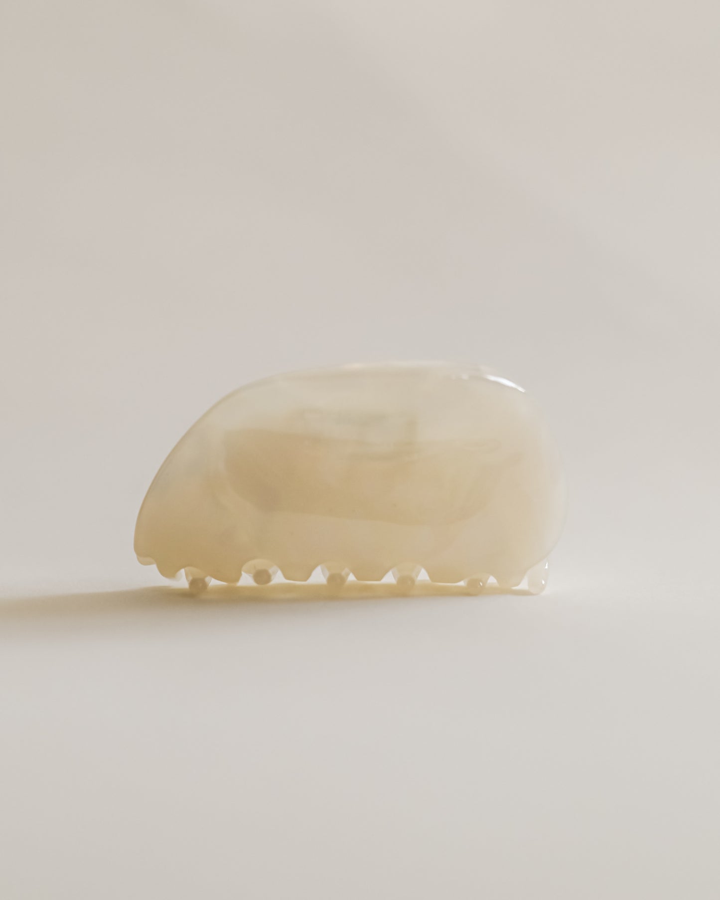 Mini Aura Claw Clip // Eco-Conscious