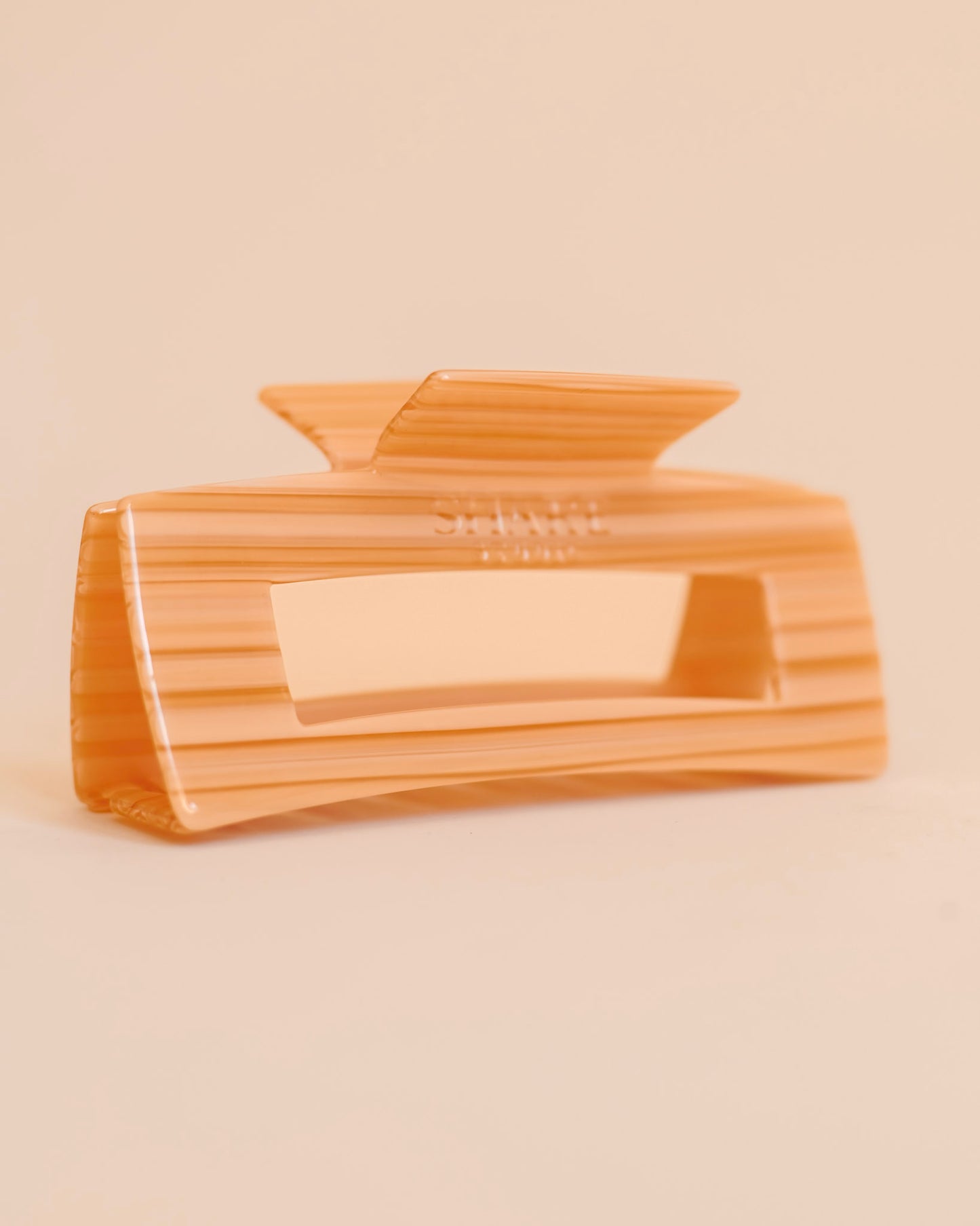 Oatmilk Jumbo Claw Clip // Eco-Conscious