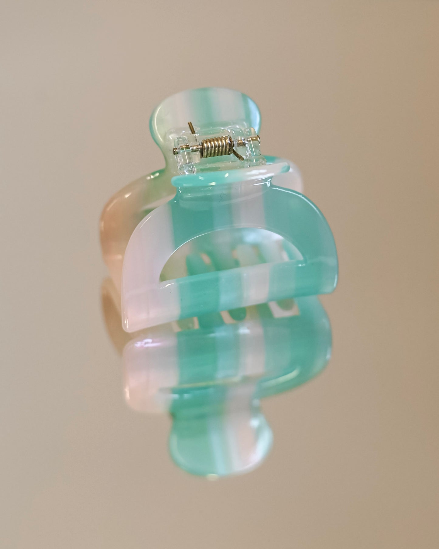 Stardust Arch Claw // Eco-Conscious