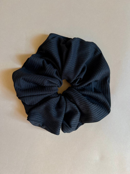Black Ribbed Scrunchie